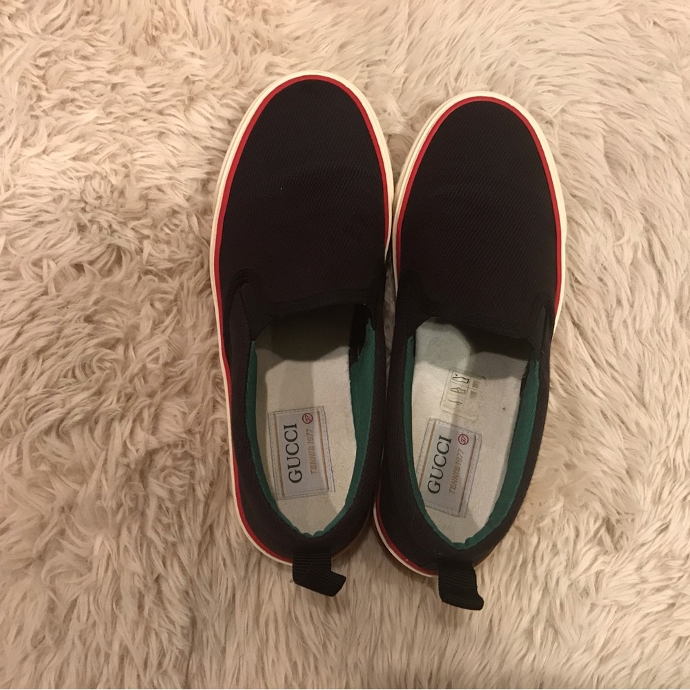 Gucci Tennis Tweed Slip-on Sneaker. Size 7 (37).